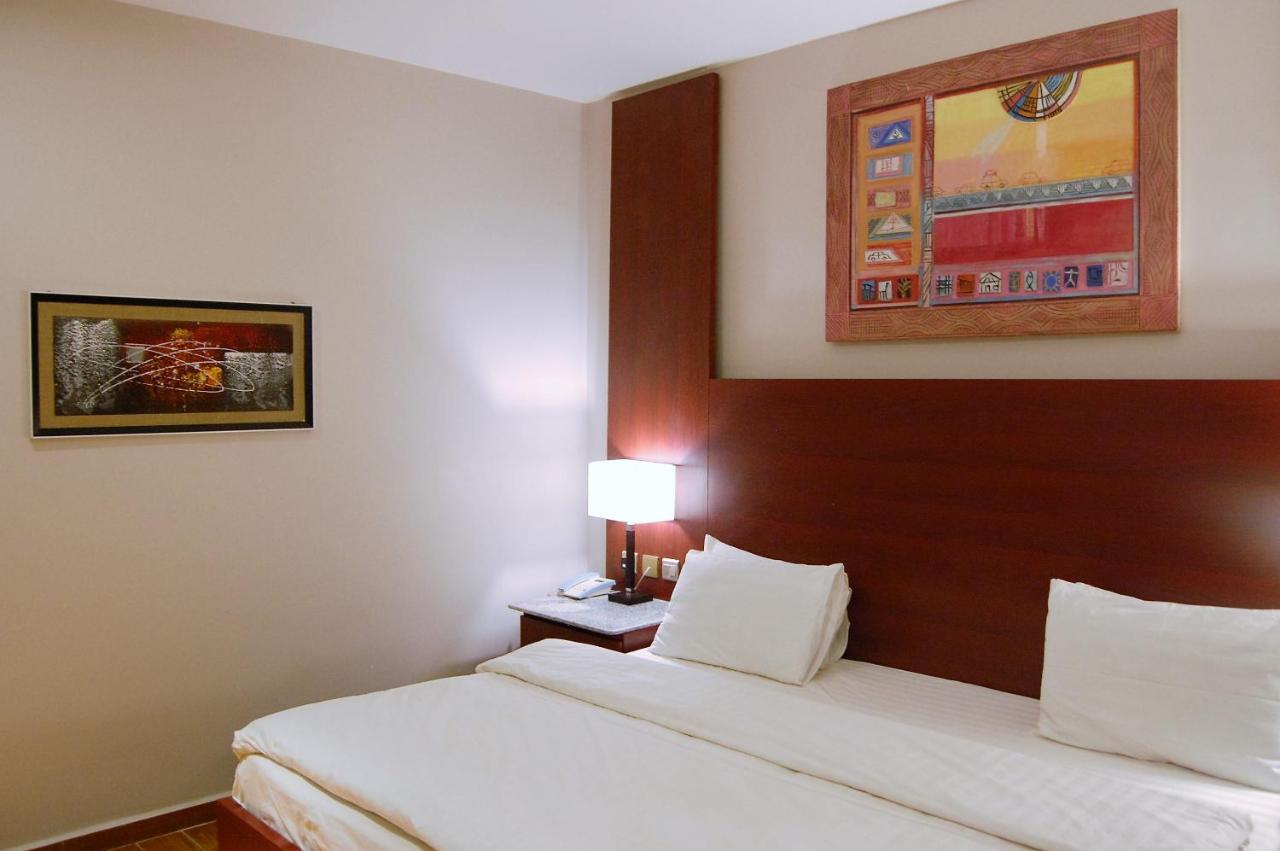 R & K Guest Palace Hotel Kano Kültér fotó