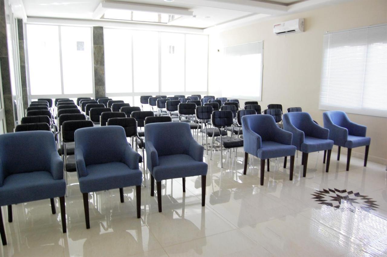 R & K Guest Palace Hotel Kano Kültér fotó