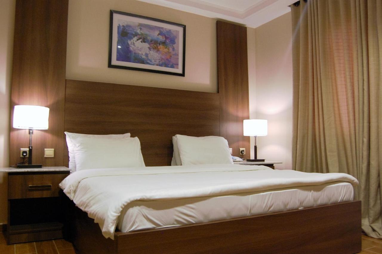 R & K Guest Palace Hotel Kano Kültér fotó