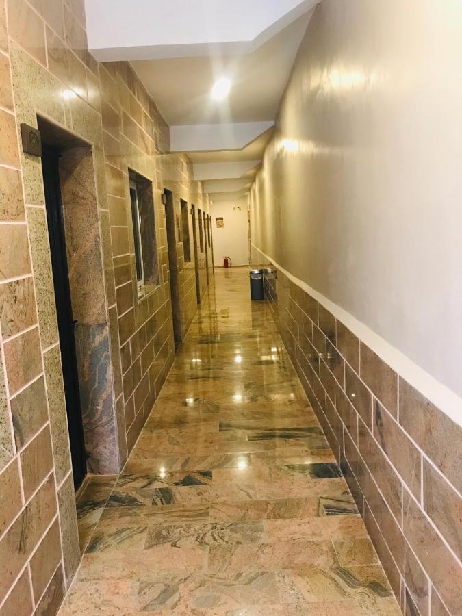 R & K Guest Palace Hotel Kano Kültér fotó